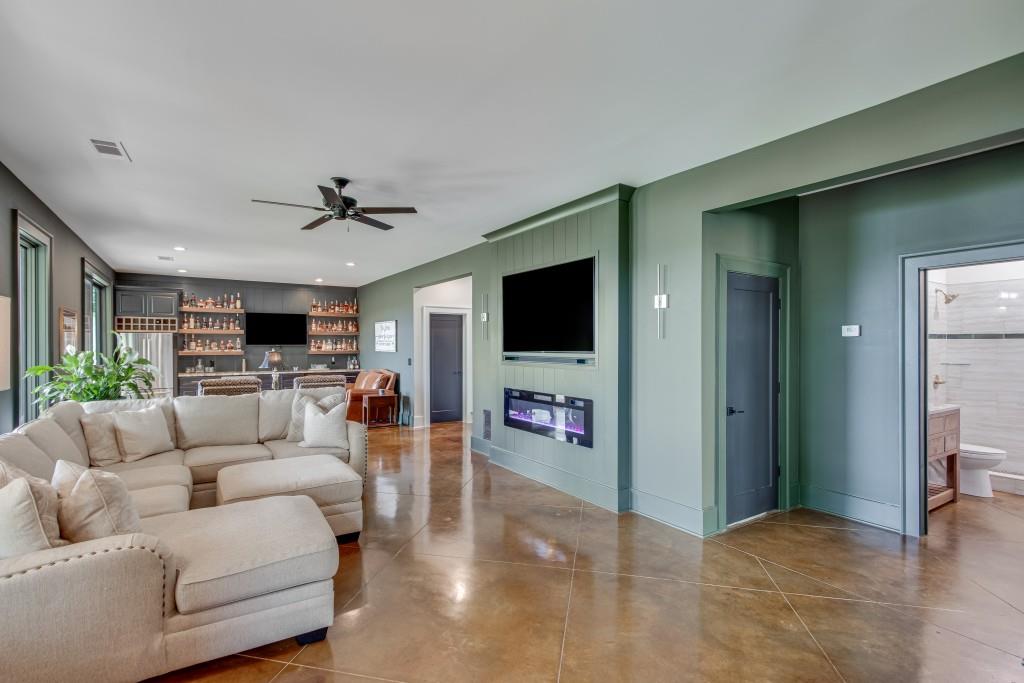 4238 Bayridge Drive
