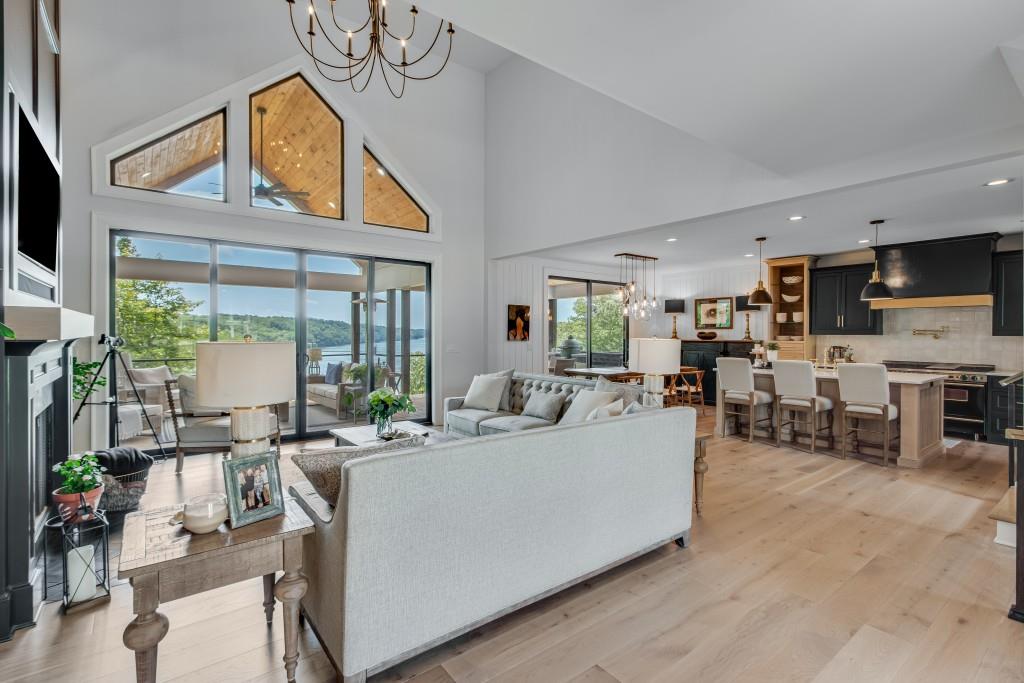 4238 Bayridge Drive