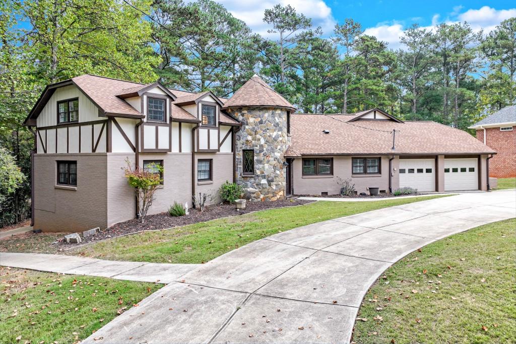 6644 Crestwood Peninsula