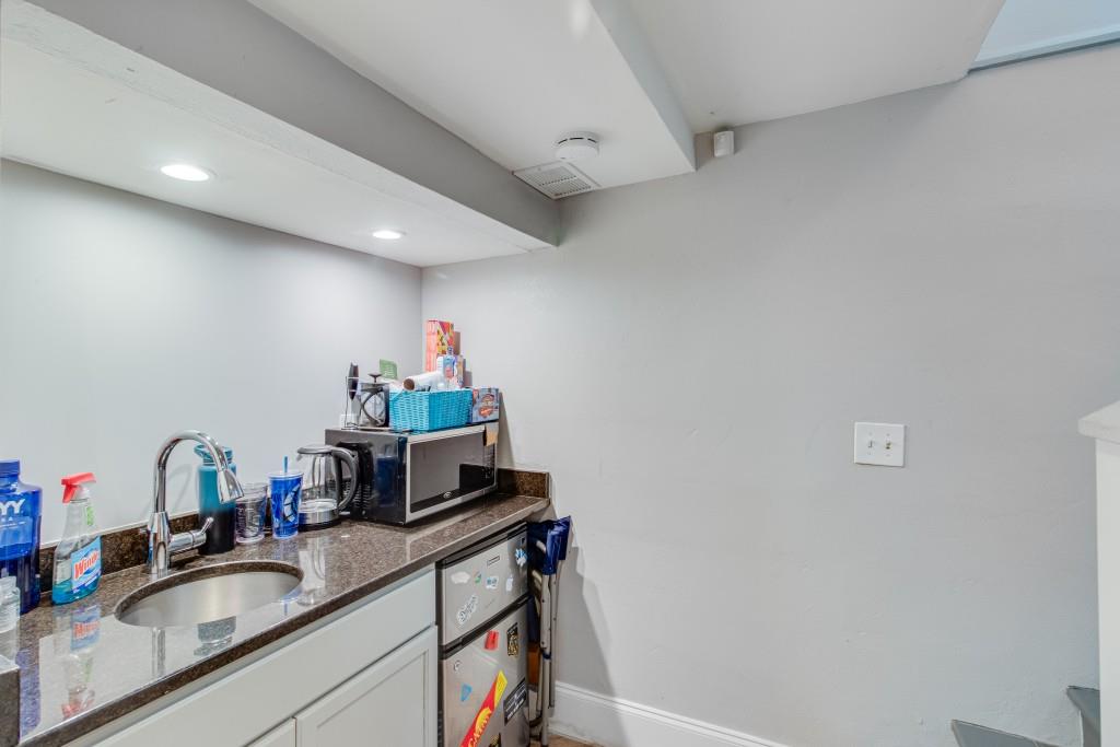 6644 Crestwood Peninsula