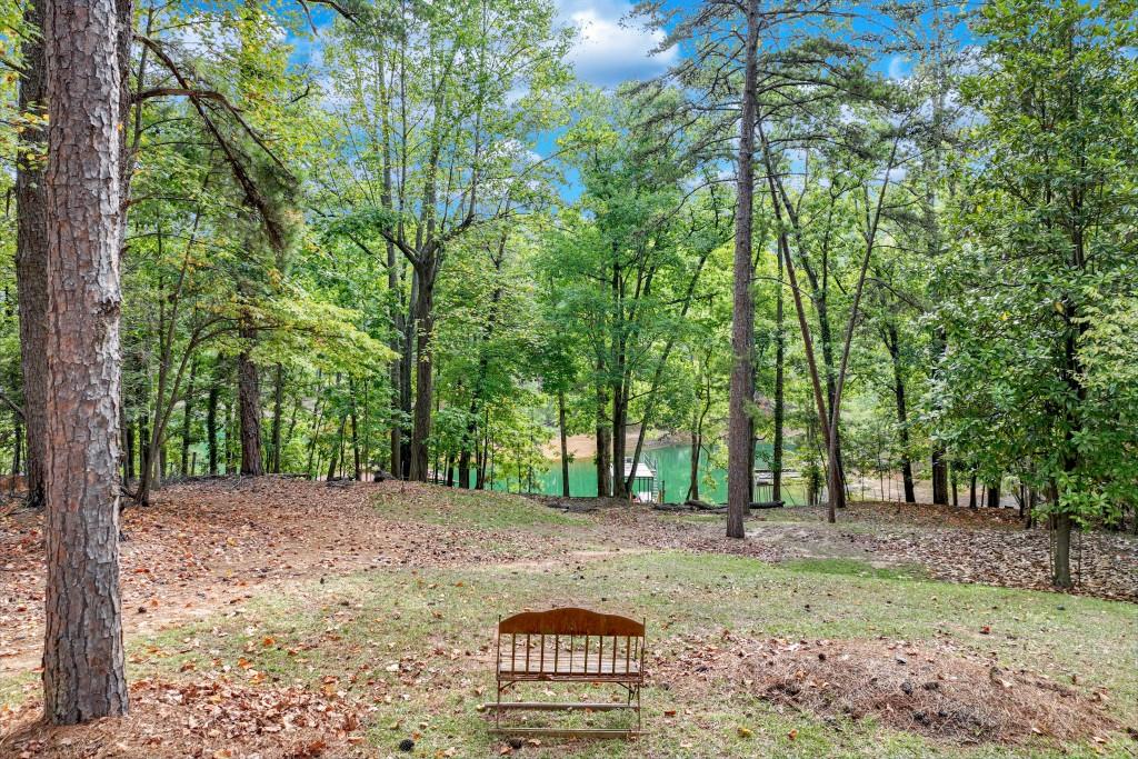 6644 Crestwood Peninsula