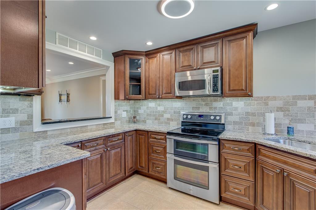 3733 Chattatee Pass Circle