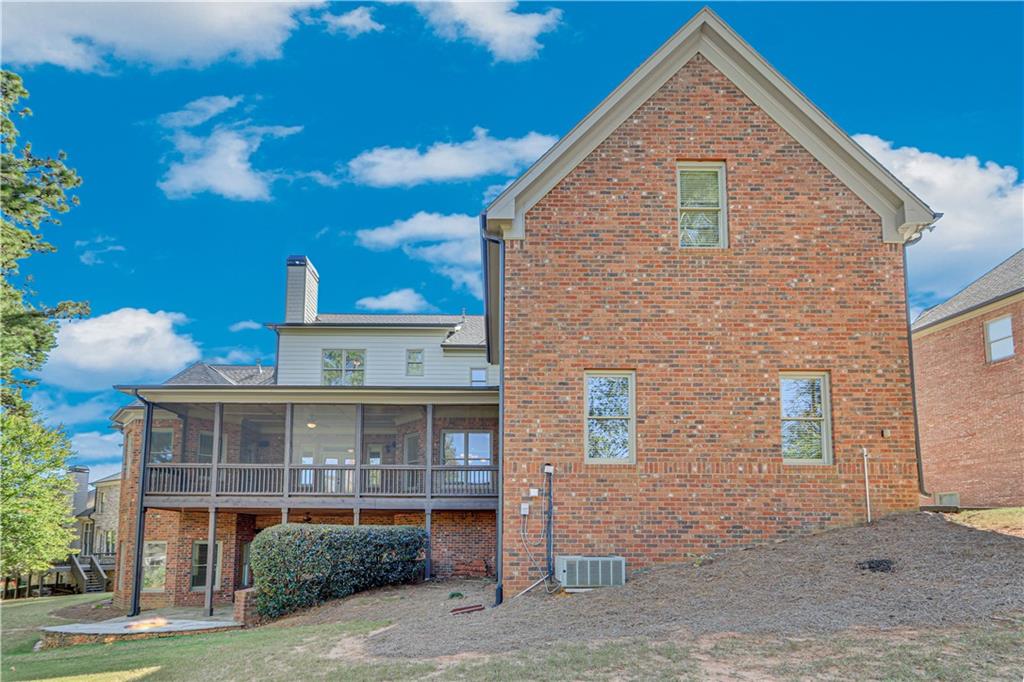 2535 Weber Heights Way