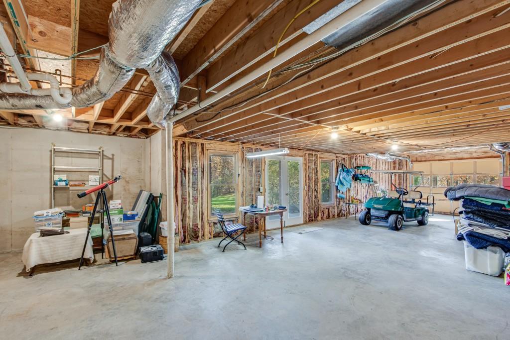 9165 Martin Terrace