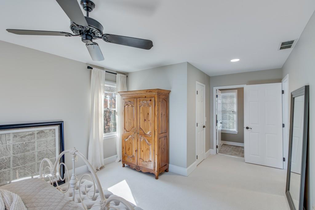 9165 Martin Terrace