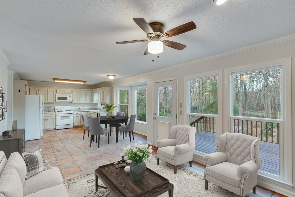 2119 Shay Court