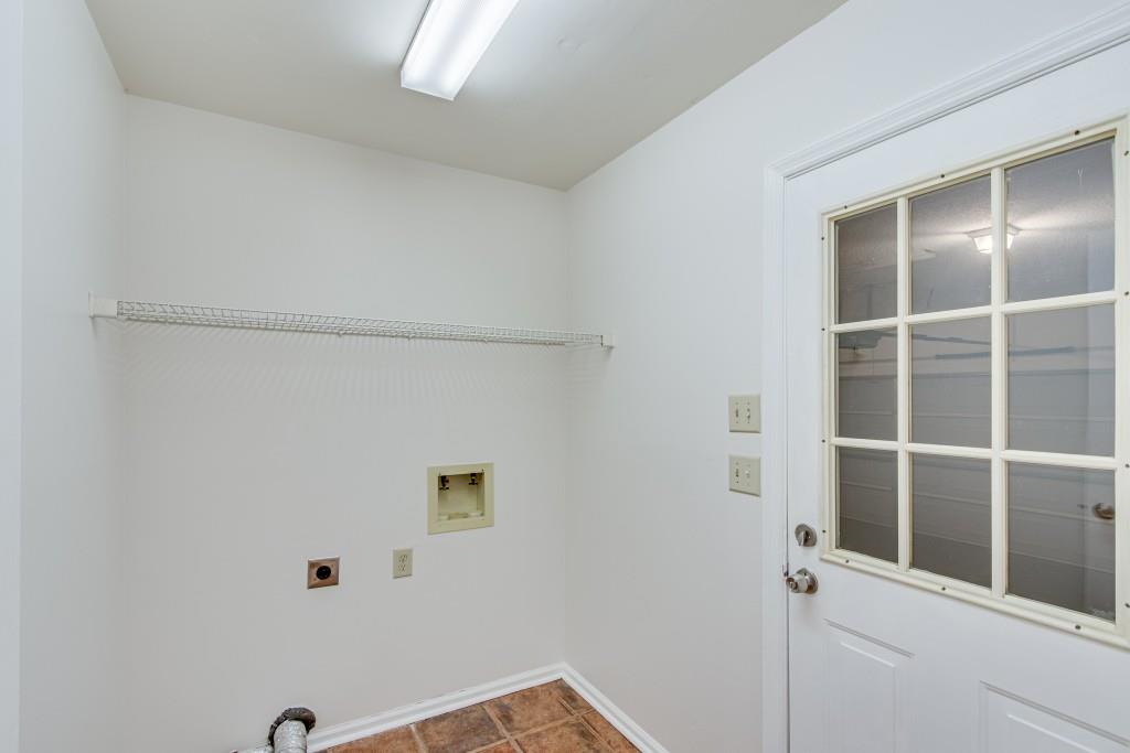 2119 Shay Court