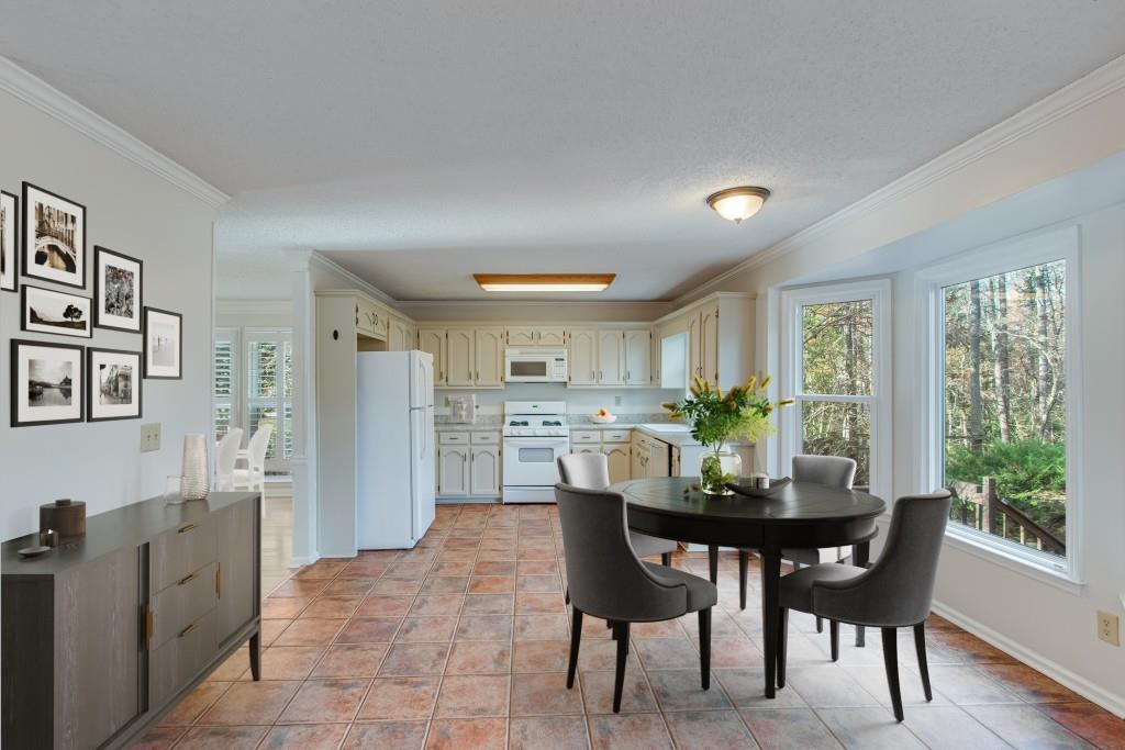 2119 Shay Court