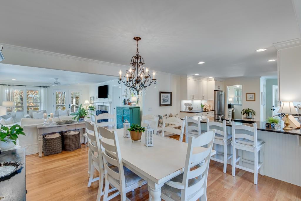 4645 Enota Court