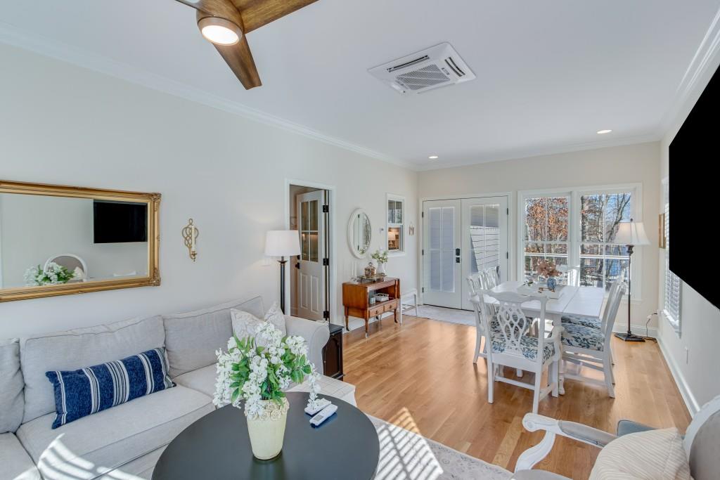 4645 Enota Court