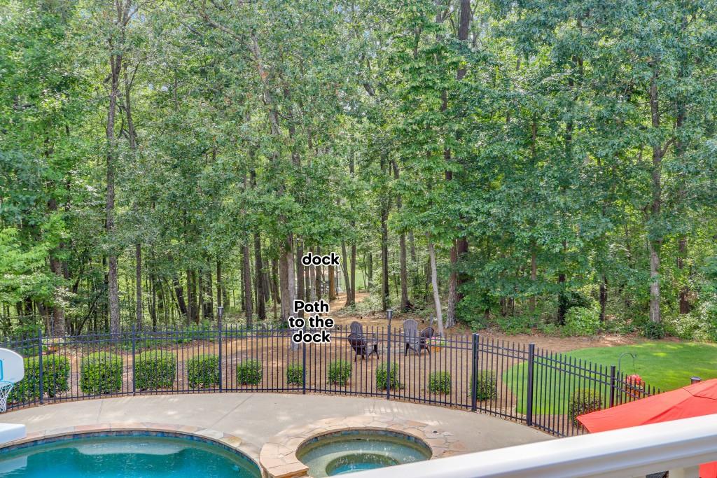 5040 Blackberry Lane