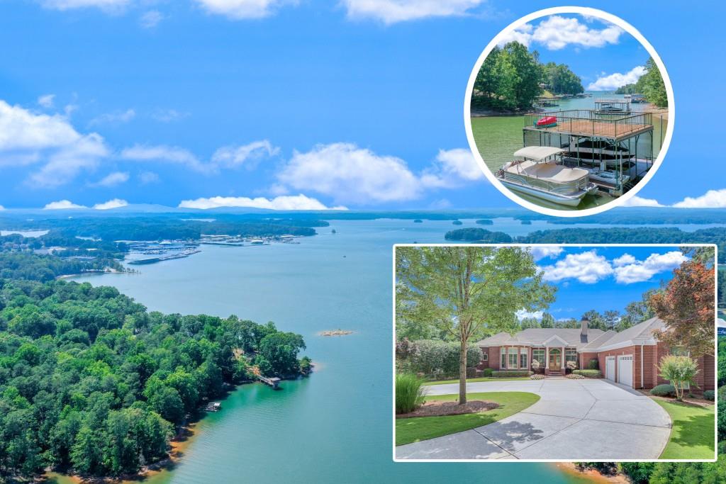 5040 Blackberry Lane