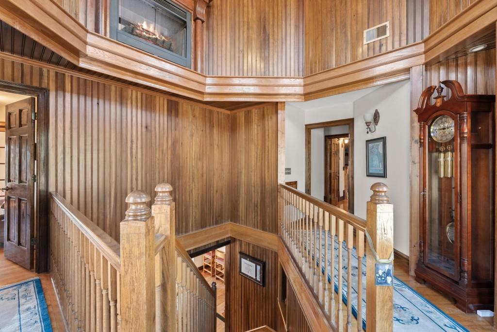 812 Riverdale Road