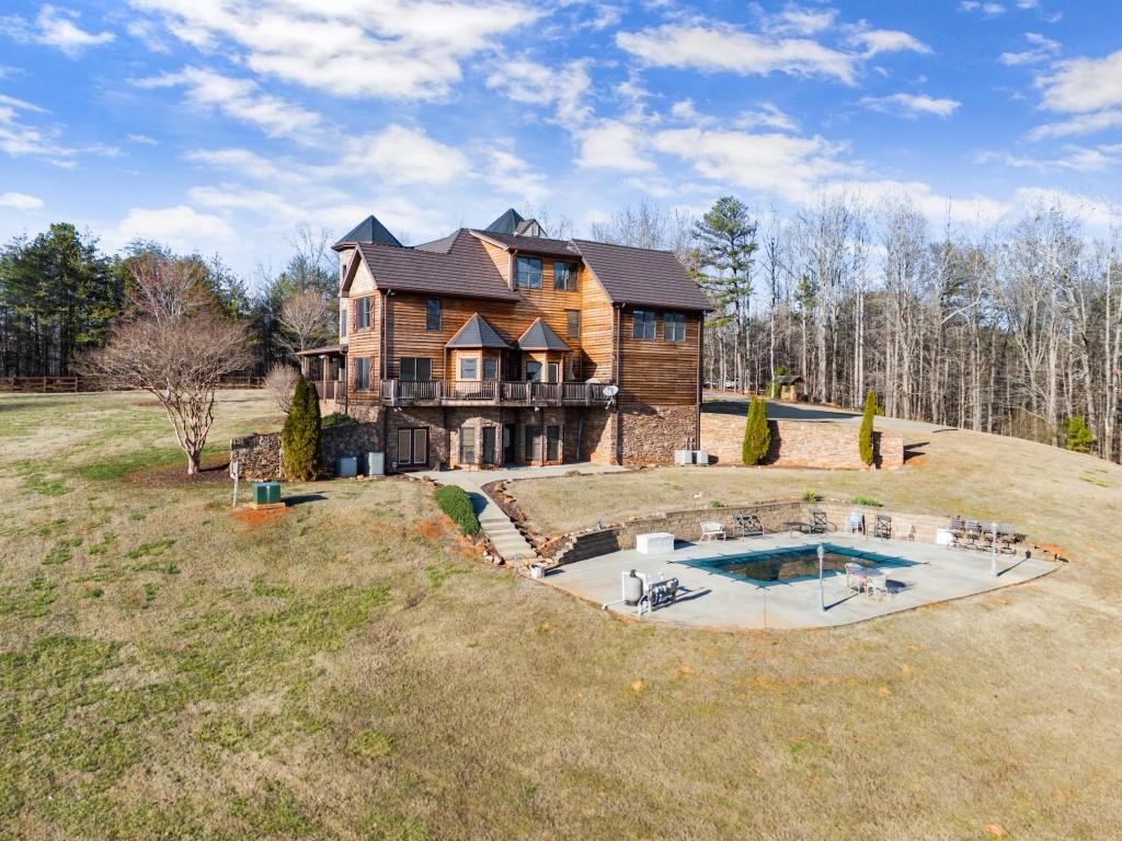 812 Riverdale Road