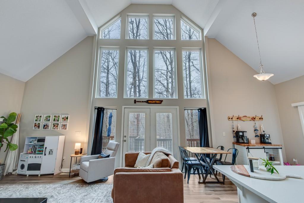 6755 Thunder Trail