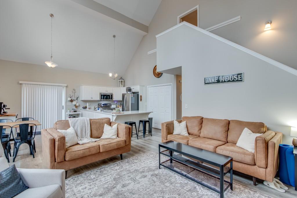 6755 Thunder Trail
