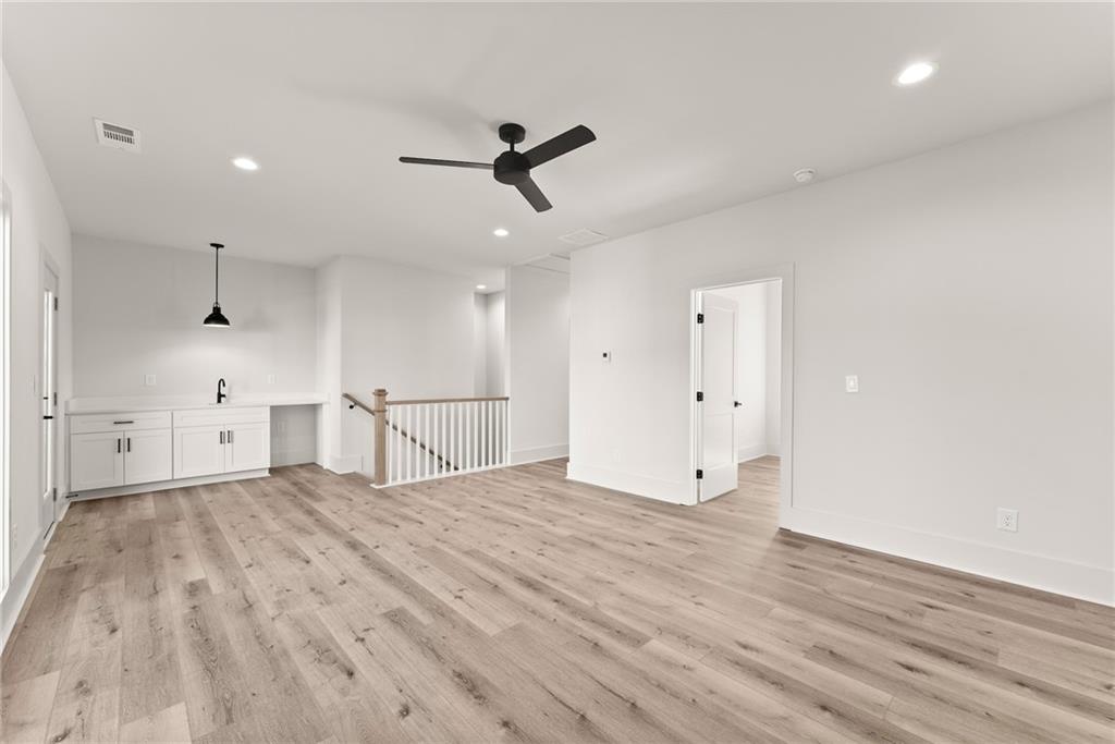 326 Clarendon Court