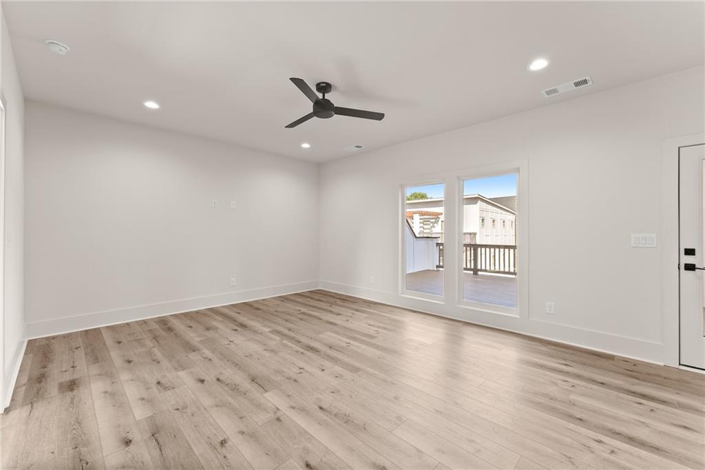 326 Clarendon Court