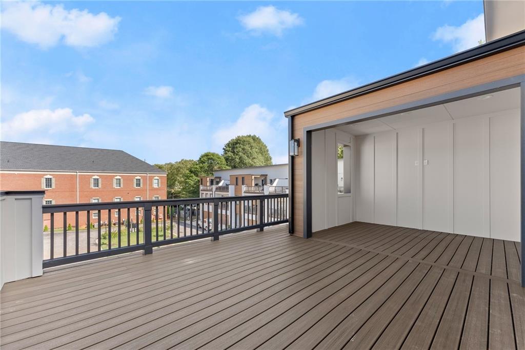326 Clarendon Court