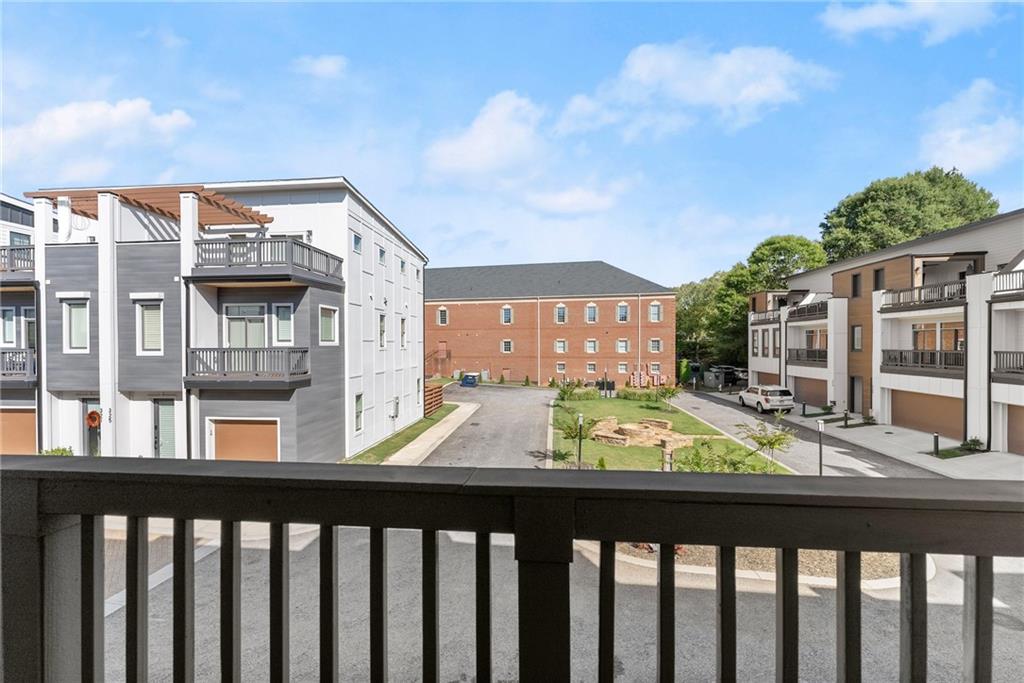 326 Clarendon Court