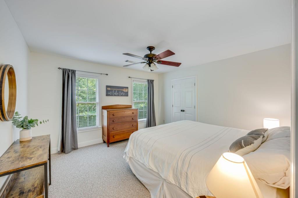 7105 Haw Creek Place
