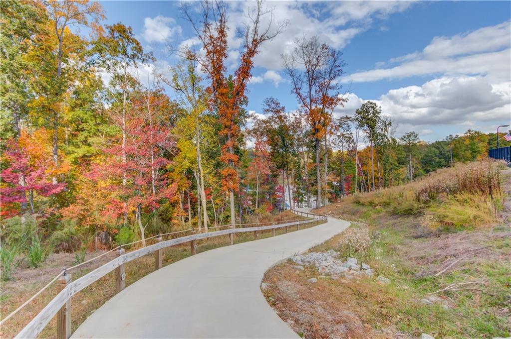 5231 Noble Oak Cove
