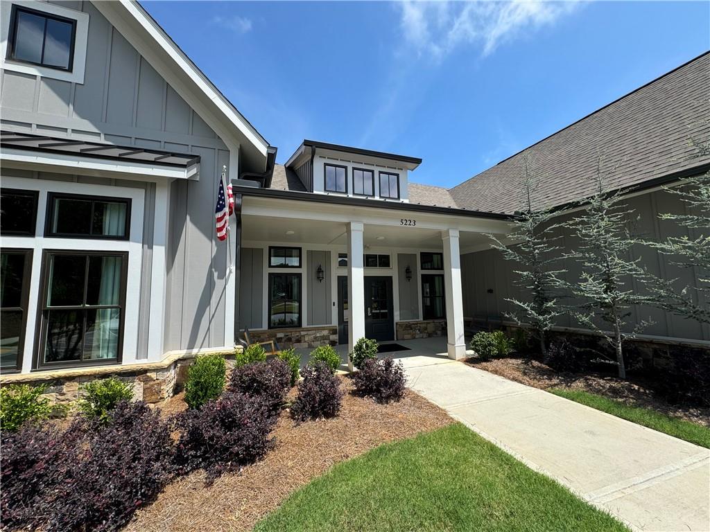 5231 Noble Oak Cove