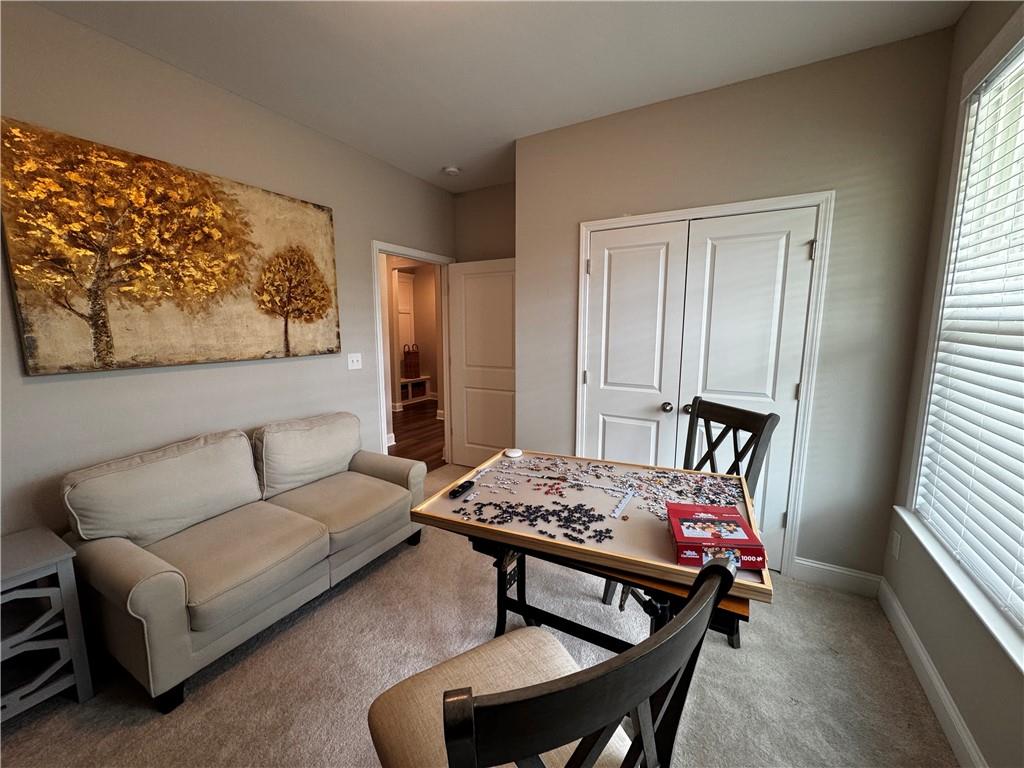 5231 Noble Oak Cove