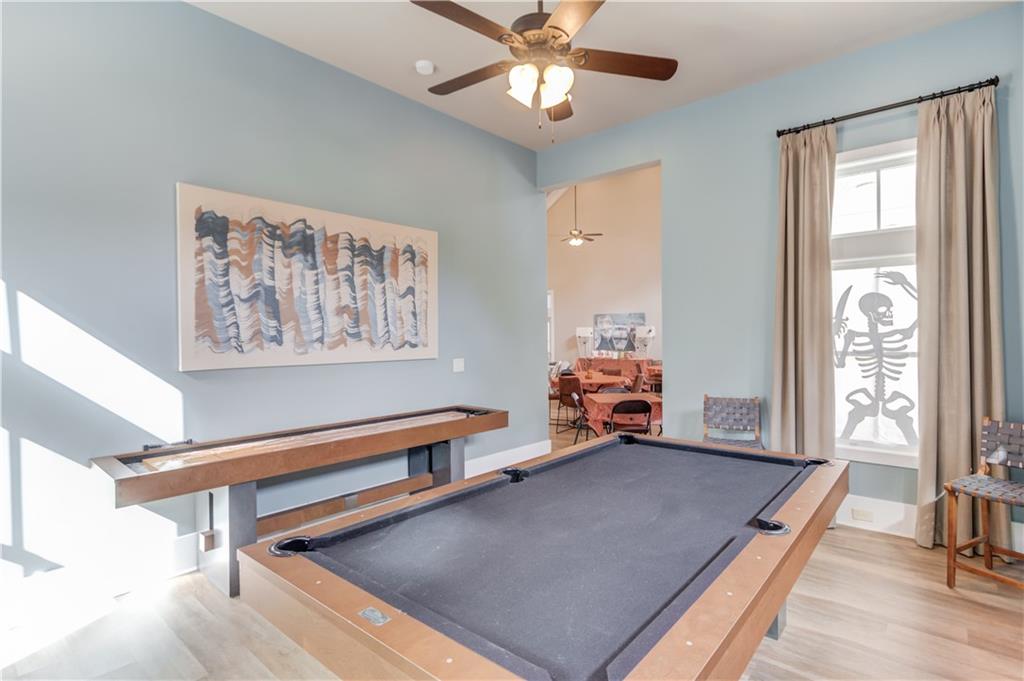 5231 Noble Oak Cove