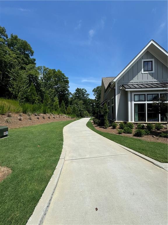 5231 Noble Oak Cove