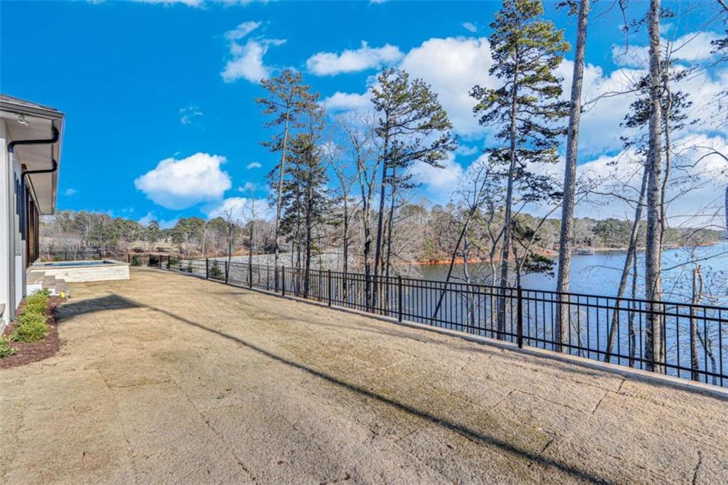 799 East Lake Drive