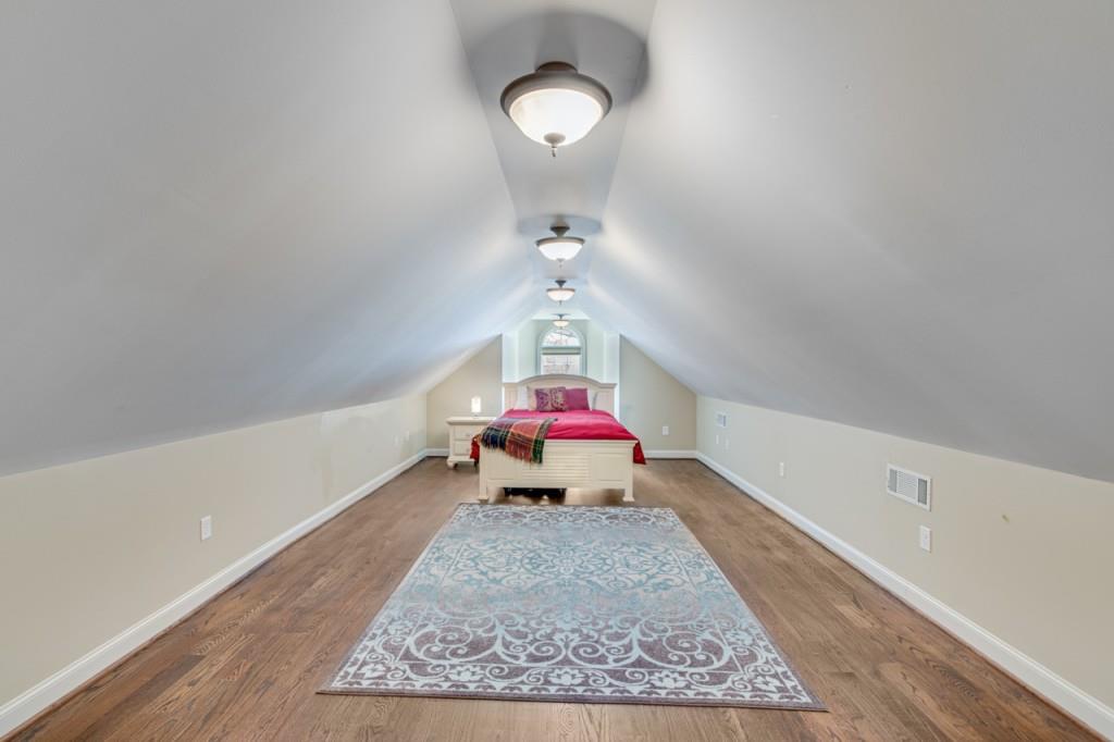 2152 Silver Circle