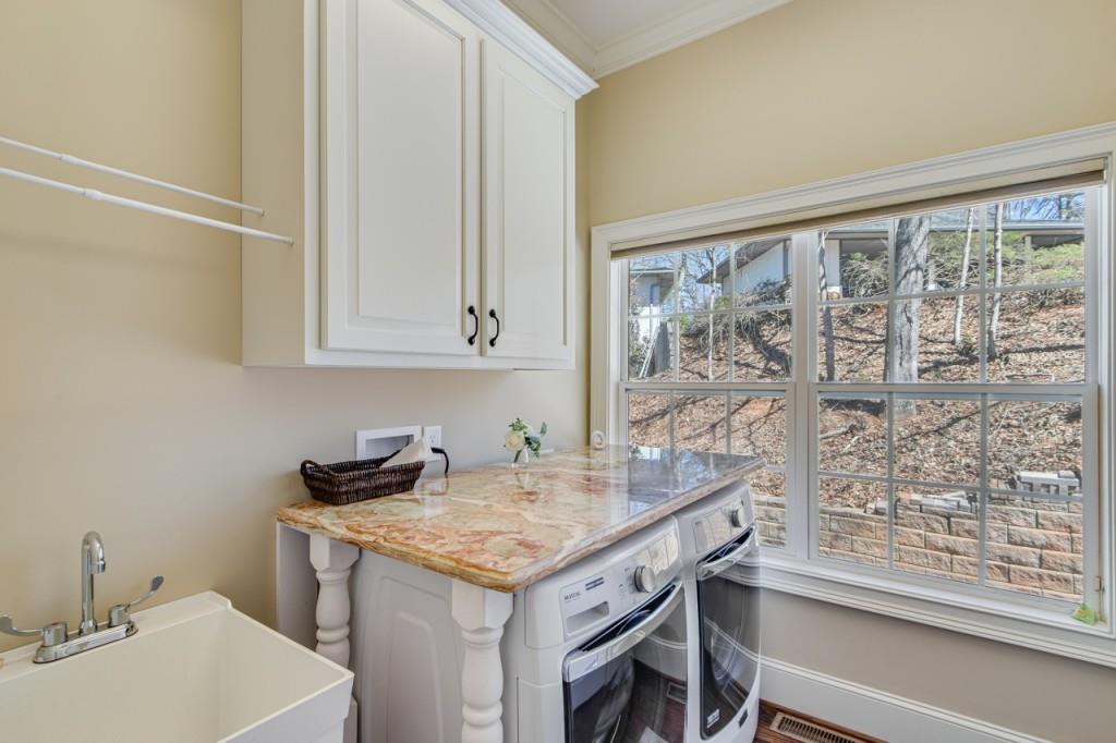 2152 Silver Circle