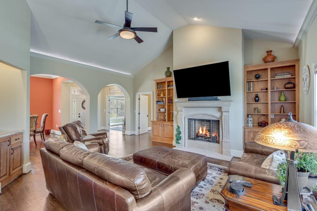 2152 Silver Circle