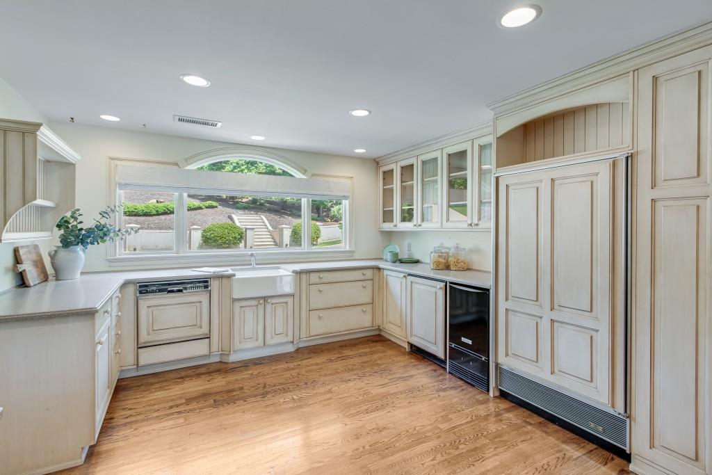 2436 Hawthorne Lane Lot 3