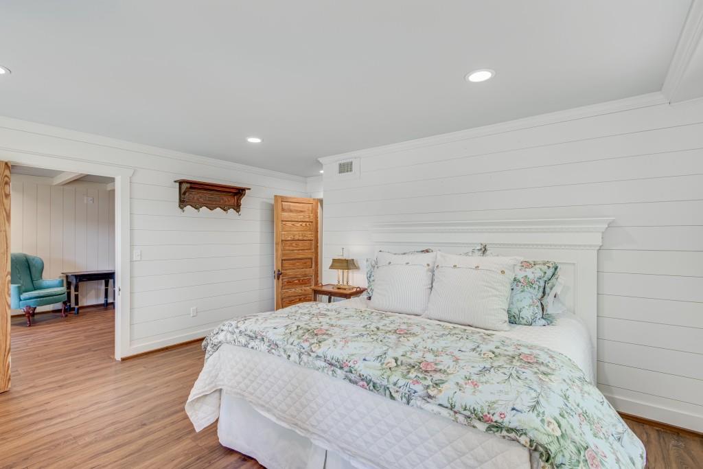 2436 Hawthorne Lane Lot 3