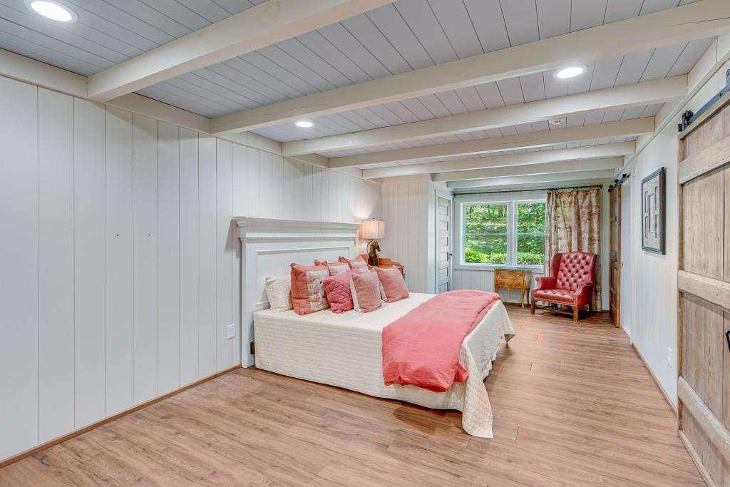 2436 Hawthorne Lane Lot 3