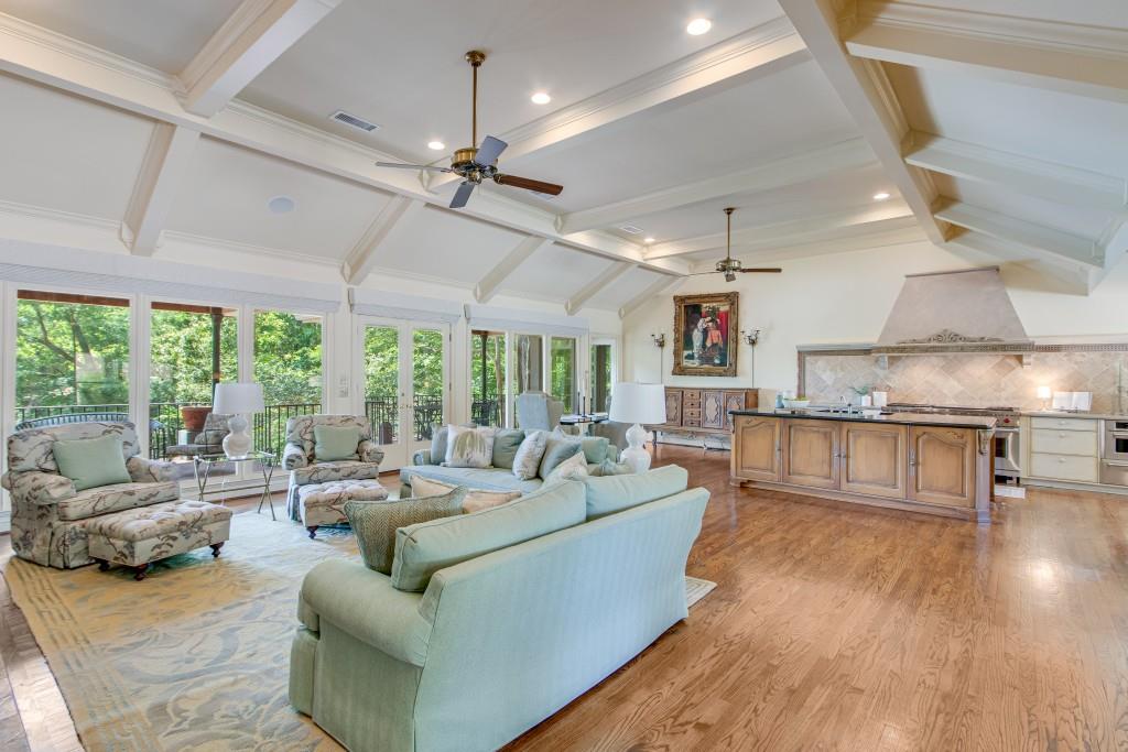 2436 Hawthorne Lane Lot 3