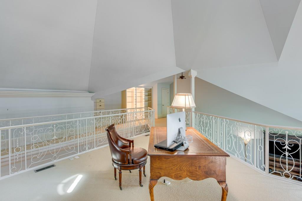 2436 Hawthorne Lane Lot 3