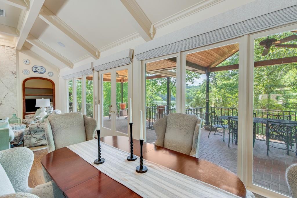2436 Hawthorne Lane Lot 3