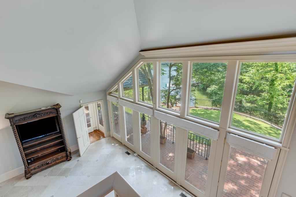 2436 Hawthorne Lane Lot 3
