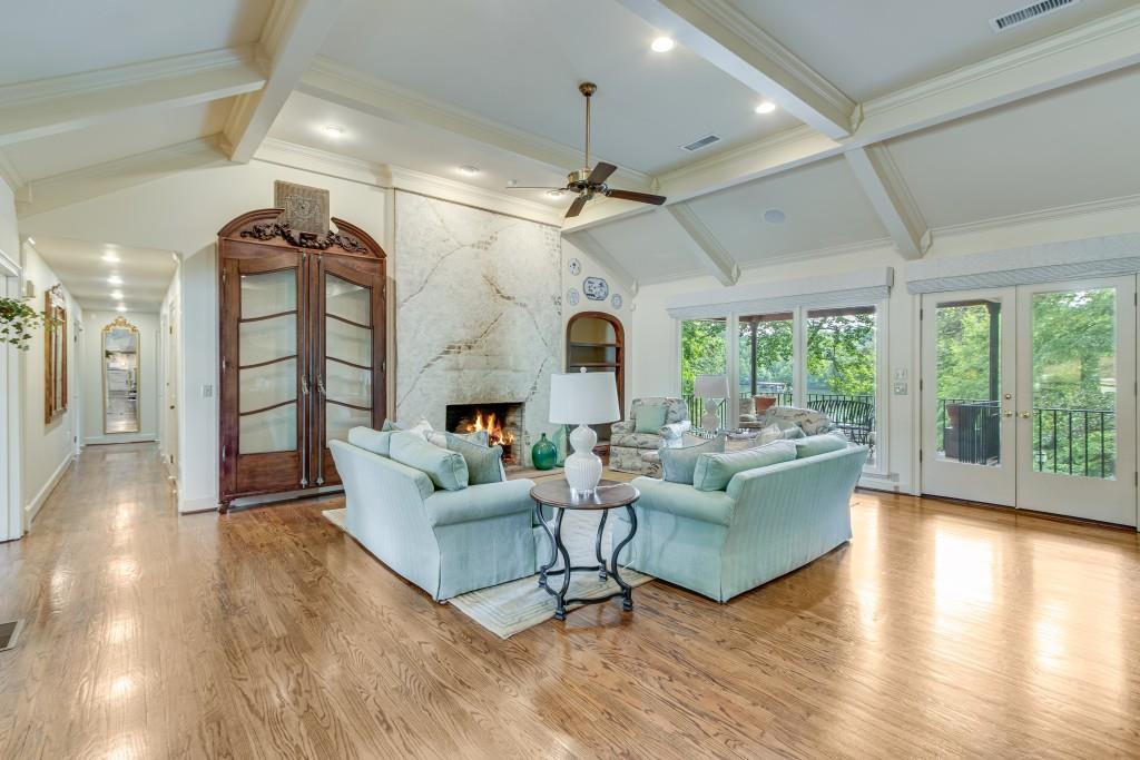 2436 Hawthorne Lane Lot 3