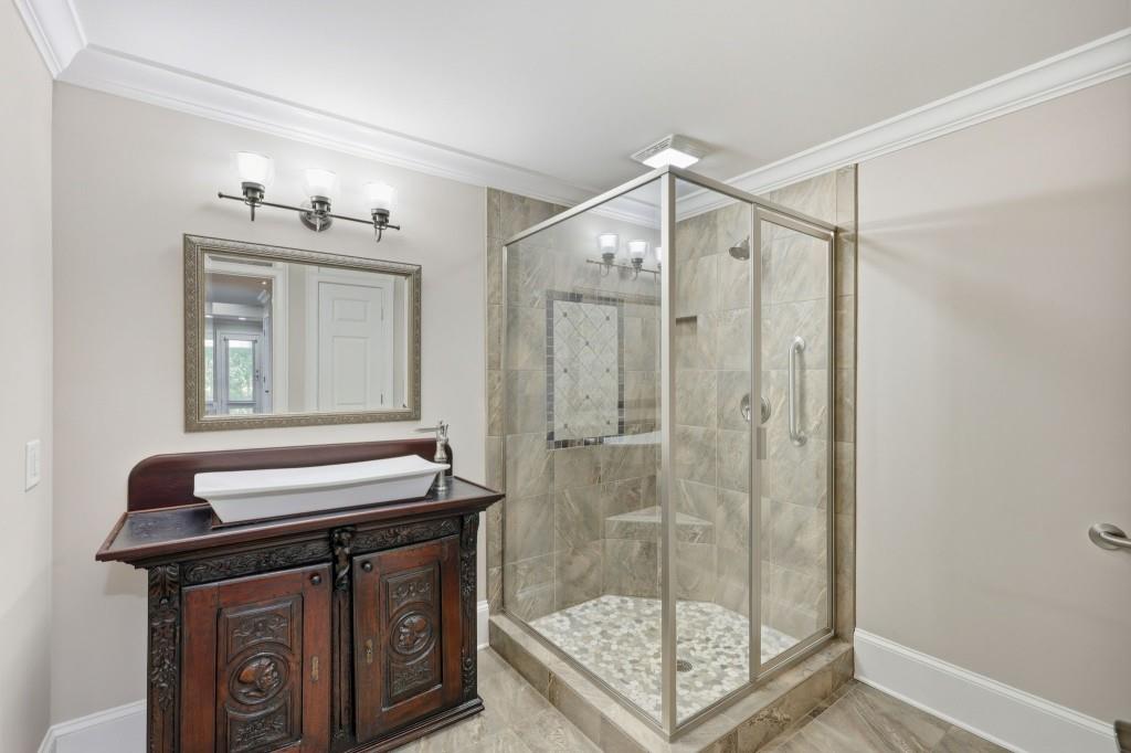3311 Marina View Way