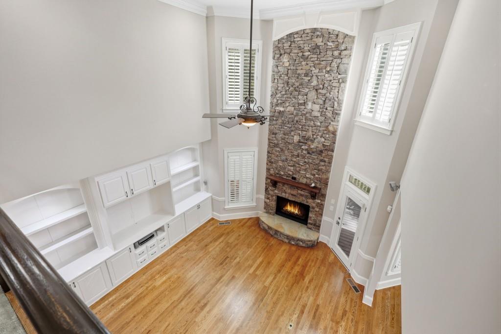 3311 Marina View Way