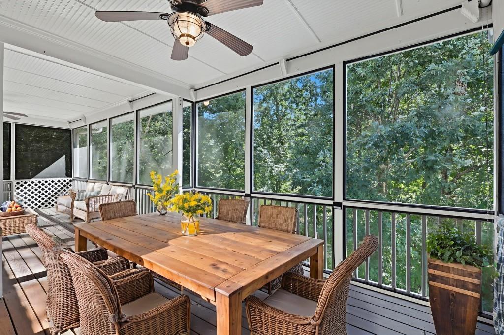 3311 Marina View Way