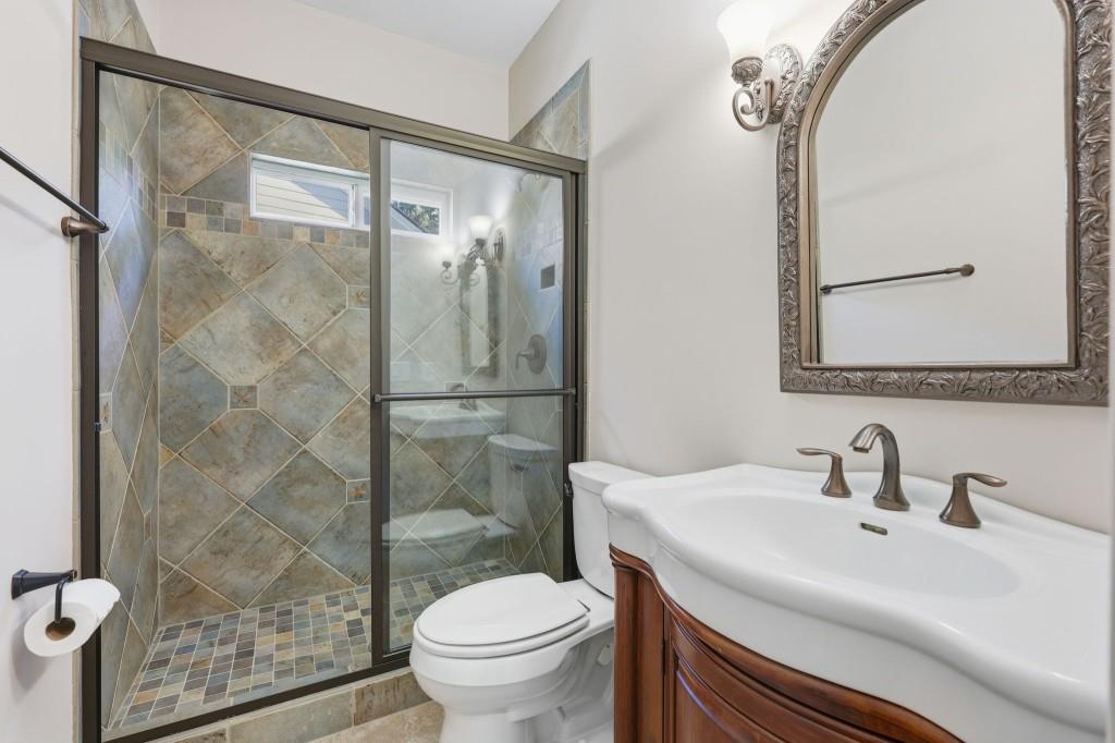 3311 Marina View Way