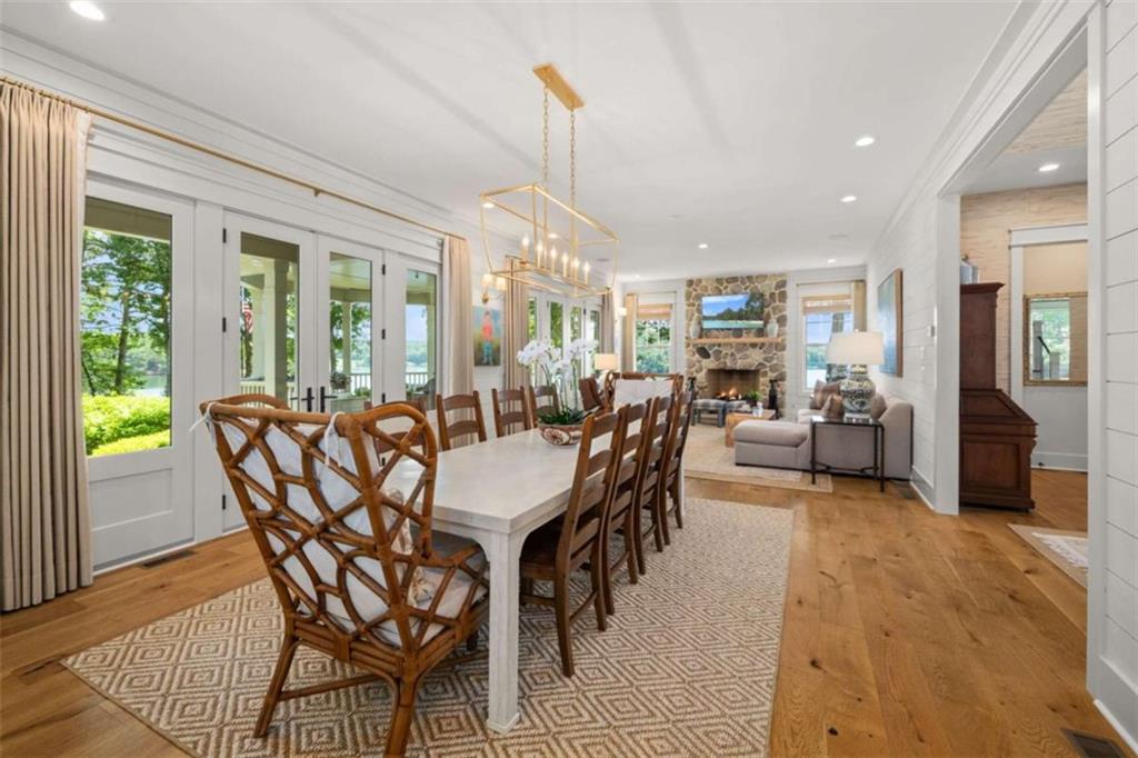 218 Lake Pointe Drive