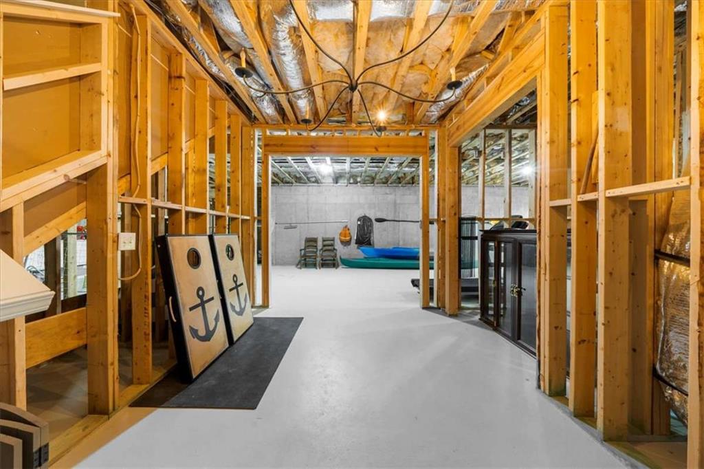 218 Lake Pointe Drive