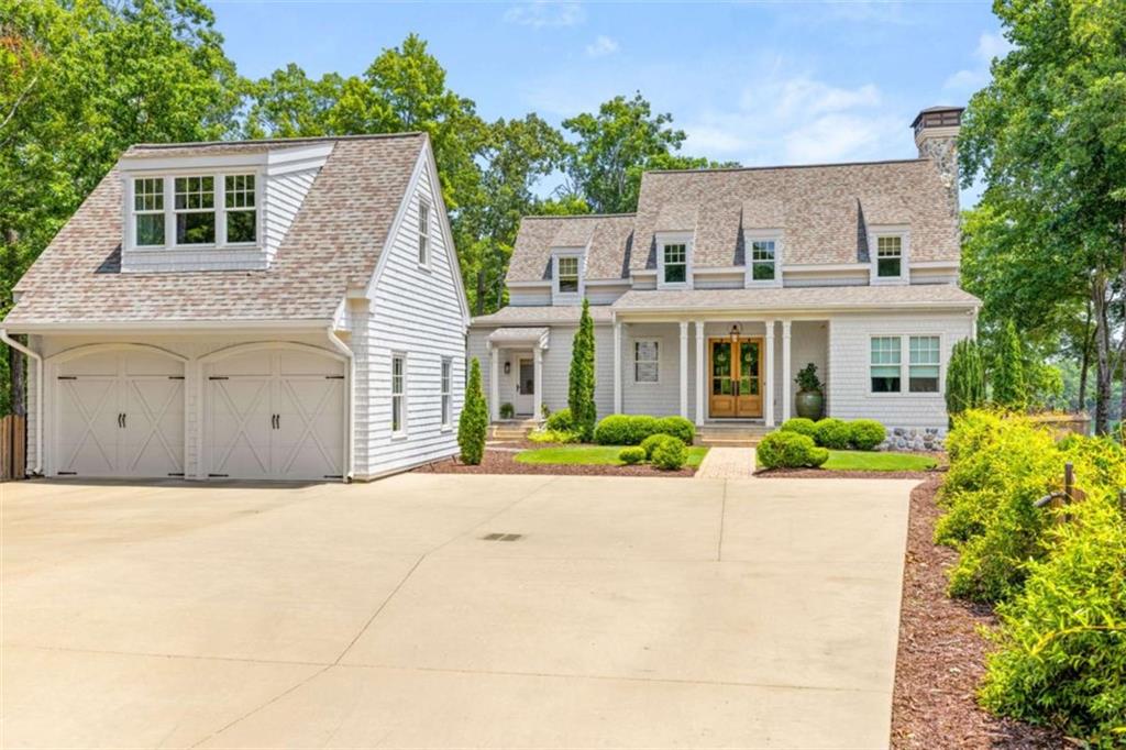 218 Lake Pointe Drive