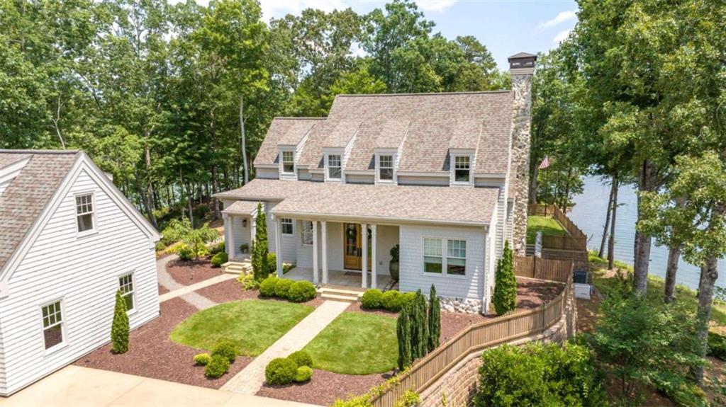 218 Lake Pointe Drive